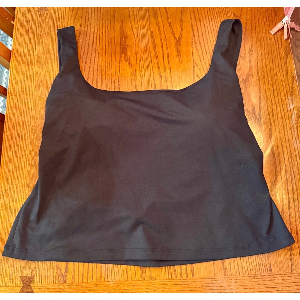 Fabletics Tank Top Womens 4X Black Twist Back Cutout Square Neck